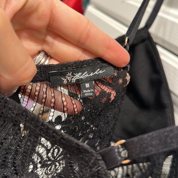 Corset Top Lace Cocktail Dress - Picture 9 of 9